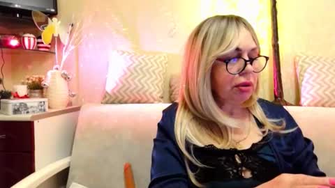 SusiexNoreen online show from 03-06-26, 11:56