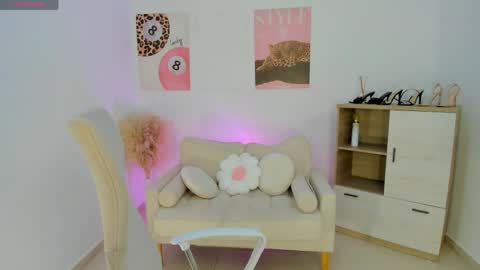 Sussan Monroe online show from 05-31-26, 07:04