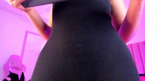 Sussan Nicole  online show from 10-16-25, 12:06