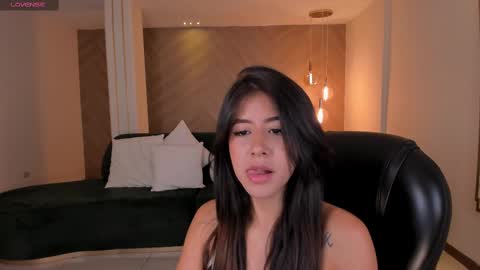 Sussan online show from 02-17-25, 07:42