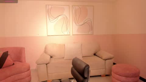 Sussan online show from 02-26-25, 05:17