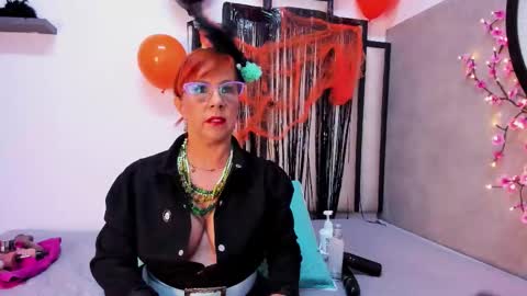 sussanmilf  online show from 10-31-25, 11:11