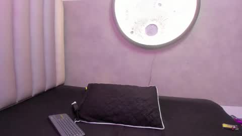 Snapshot of sussanmilf_ chatting on 03-12-26, 10:54 sussanmilf online show from 03-12-26, 10:54
