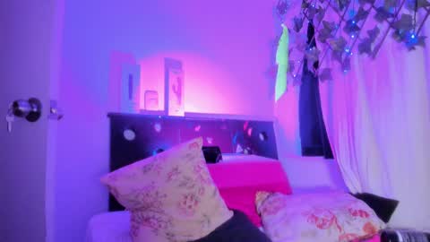 sussanmiller_ online show from 02-26-25, 03:52