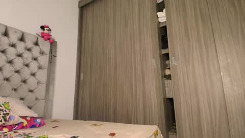 Andrea online show from 10-29-25, 01:08