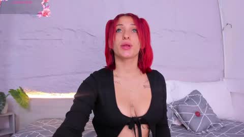 Susy online show from 04-12-26, 03:44
