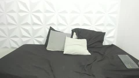 Sussy online show from 01-13-26, 11:21