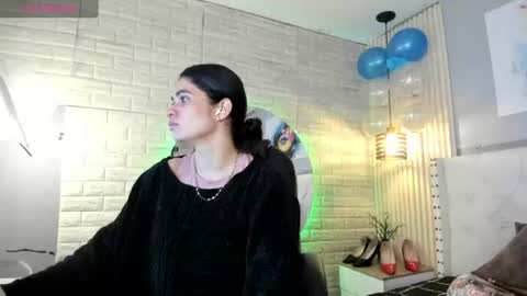 Snapshot of sussy__stone chatting on 06-17-26, 11:56 online show from 06-17-26, 11:56