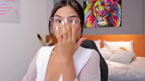 sussy_sweet4u online show from 02-12-25, 08:59