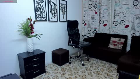 Susy online show from 12-26-24, 06:43