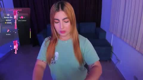 Susy online show from 10-21-25, 04:13