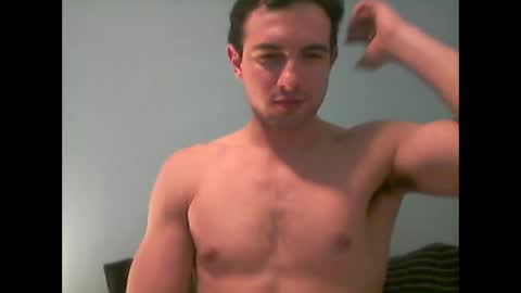 Snapshot of sutromaxx chatting on 10-10-25, 02:10 Maximus online show from 10-10-25, 02:10