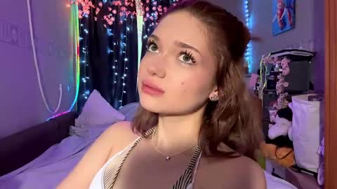 Stacy online show from 06-07-26, 04:00