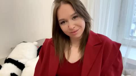 Snapshot of suzannroper chatting on 02-13-26, 12:45 Mila online show from 02-13-26, 12:45