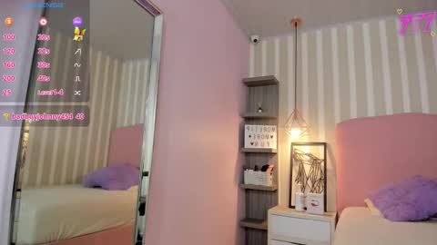 Snapshot of suzetmonaco chatting on 03-11-26, 07:42 S U Z E T online show from 03-11-26, 07:42