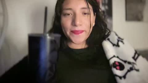 Suzy online show from 10-27-25, 04:05