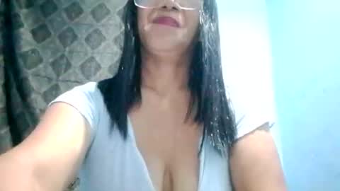 Snapshot of suzzie_hot chatting on 09-30-25, 11:26 suzzie_hot online show from 09-30-25, 11:26