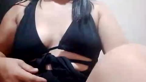 Snapshot of suzzie_hot chatting on 10-26-25, 10:32 suzzie_hot online show from 10-26-25, 10:32
