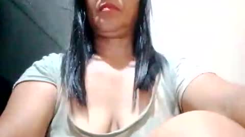 Snapshot of suzzie_hot chatting on 10-28-25, 10:01 suzzie_hot online show from 10-28-25, 10:01