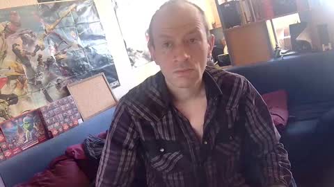 Snapshot of svenerd______ chatting on 03-05-26, 12:23 svenerd______ online show from 03-05-26, 12:23