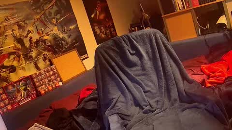 Snapshot of svenerd______ chatting on 03-17-26, 08:56 svenerd______ online show from 03-17-26, 08:56