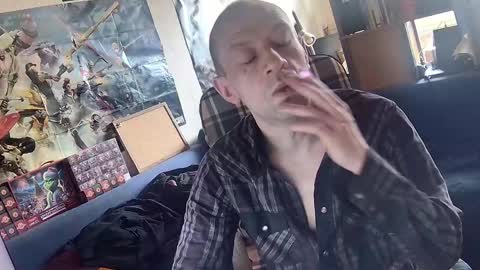 Snapshot of svenerd______ chatting on 03-21-26, 10:09 svenerd______ online show from 03-21-26, 10:09