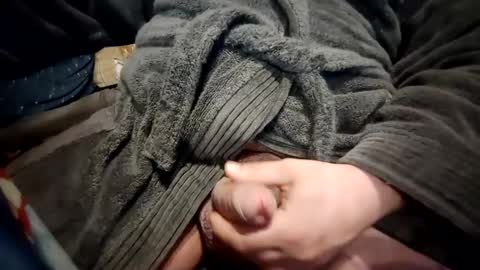 Snapshot of svetlio85 chatting on 01-25-25, 01:32 Svetlio online show from 01-25-25, 01:32