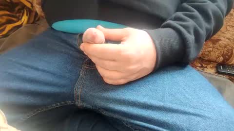 Snapshot of svetlio85 chatting on 02-22-25, 11:46 Svetlio online show from 02-22-25, 11:46