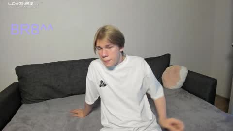 Snapshot of swag_mua chatting on 11-01-25, 06:21 Swen online show from 11-01-25, 06:21