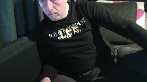 ArnSwart online show from 04-11-26, 04:55