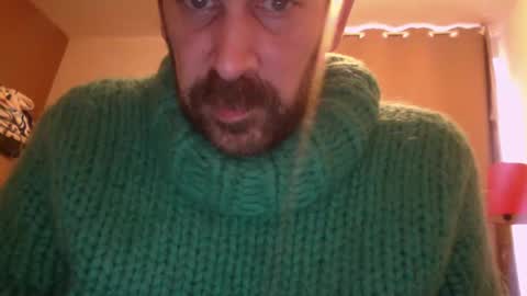 sweaterboy666 online show from 02-06-25, 10:04