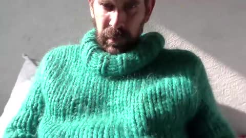 sweaterboy666 online show from 02-12-25, 11:07