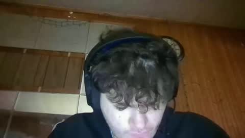 Snapshot of sweattyxxx420 chatting on 11-09-25, 12:03 sweattyxxx420 online show from 11-09-25, 12:03