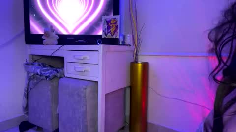 Valeria online show from 05-11-26, 12:49
