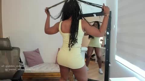 Evangeline online show from 03-09-25, 02:54