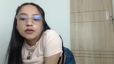 Laura online show from 12-12-24, 06:31