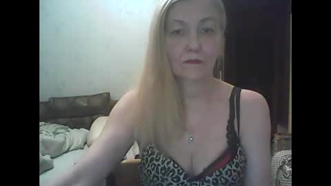 sweet4blonde609 online show from 01-22-25, 01:00