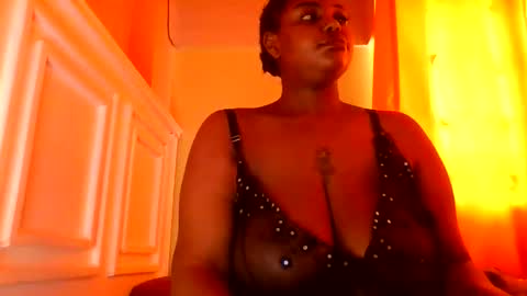 sweet52537 online show from 12-15-25, 10:41