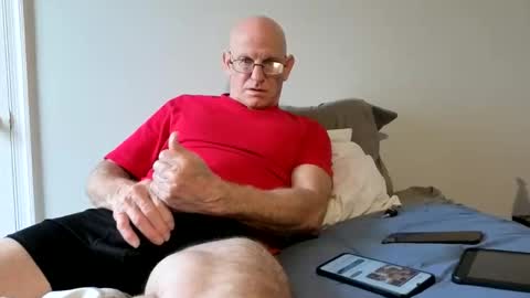 Zeppelin man online show from 04-29-26, 06:58