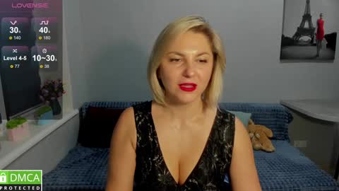 Margaret  online show from 12-22-24, 03:33