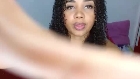 Snapshot of sweet__candy_ chatting on 02-16-25, 01:25 Sweet Candy  online show from 02-16-25, 01:25