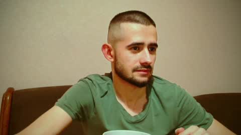 Snapshot of sweet__daddy8 chatting on 12-30-24, 12:09 BredEmiliya online show from 12-30-24, 12:09