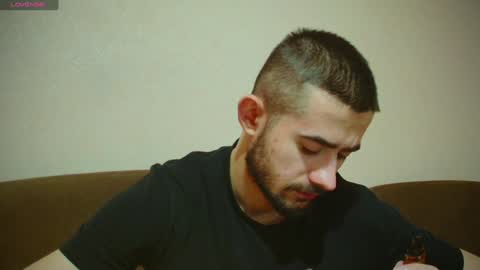 Snapshot of sweet__daddy8 chatting on 01-09-25, 11:47 BredEmiliya online show from 01-09-25, 11:47