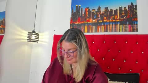 Carolina online show from 03-12-26, 04:57