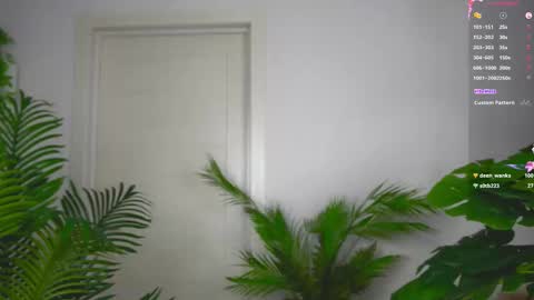 Snapshot of sweet__piece chatting on 09-12-25, 03:45 Alice online show from 09-12-25, 03:45