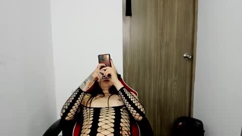 sweet__suck69bitch online show from 12-02-24, 09:39