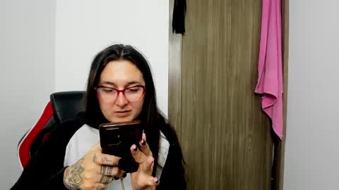 sweet__suck69bitch online show from 12-17-24, 02:55