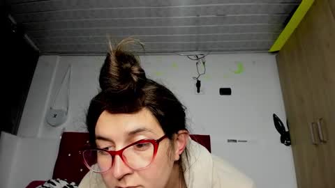 sweet__suck69bitch online show from 01-06-25, 04:26