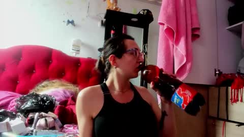 sweet__suck69bitch online show from 12-19-25, 07:21