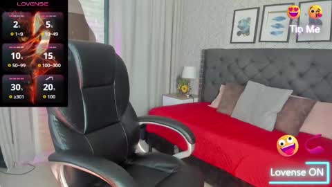 Snapshot of sweet__vanessa1 chatting on 09-25-25, 04:27 Vanessa online show from 09-25-25, 04:27